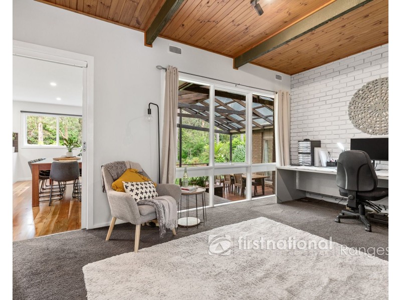 14 Ronald Road, Emerald VIC 3782