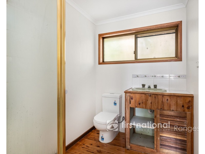 80 Inverness Road, Kalorama VIC 3766