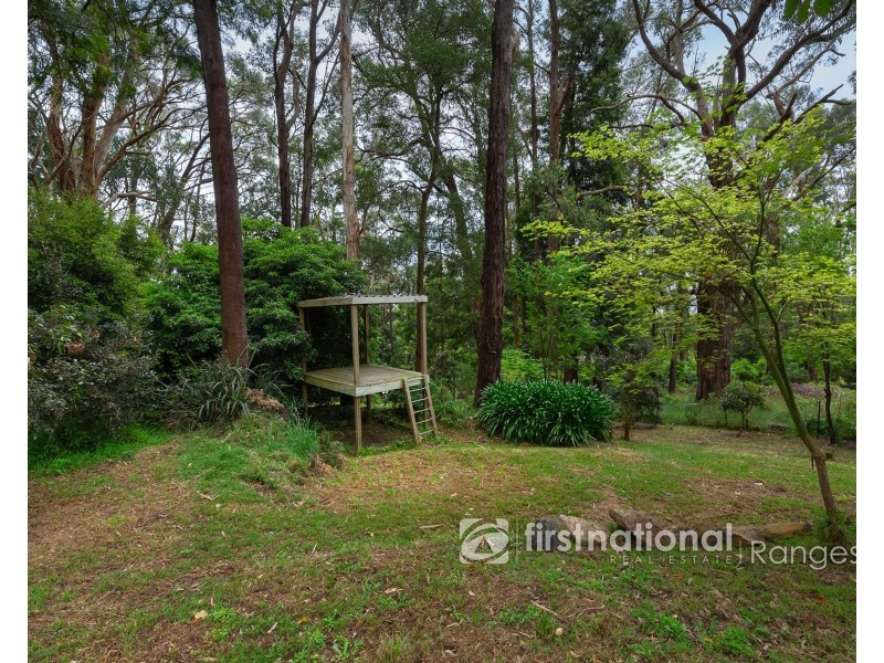 80 Inverness Road, Kalorama VIC 3766