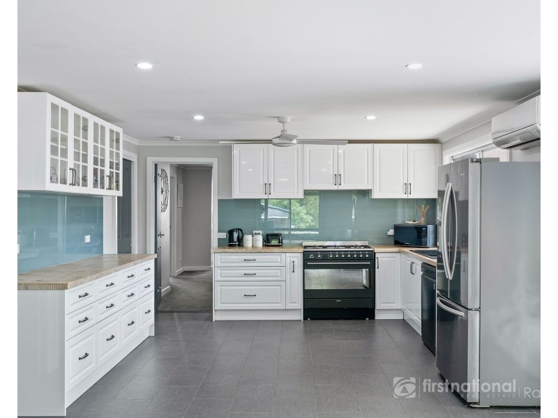 29 Tarhilla Drive, Launching Place VIC 3139