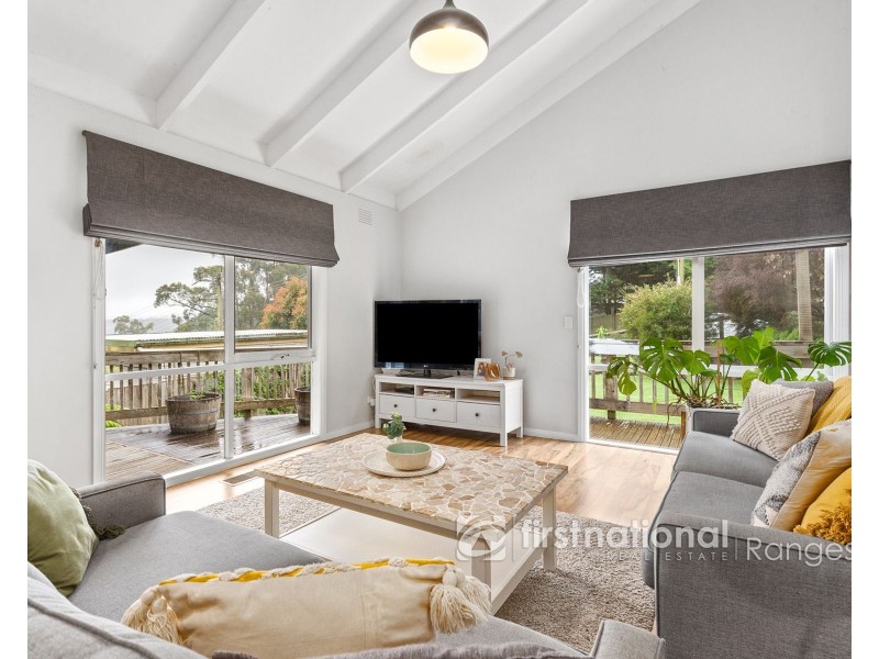 1 Kitchener Parade, Cockatoo VIC 3781