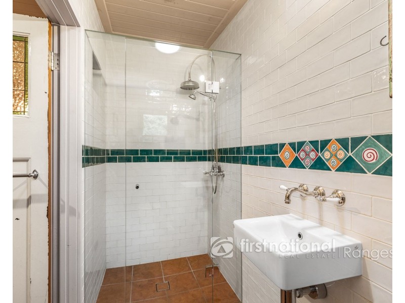 17A Glen Road, Cockatoo VIC 3781