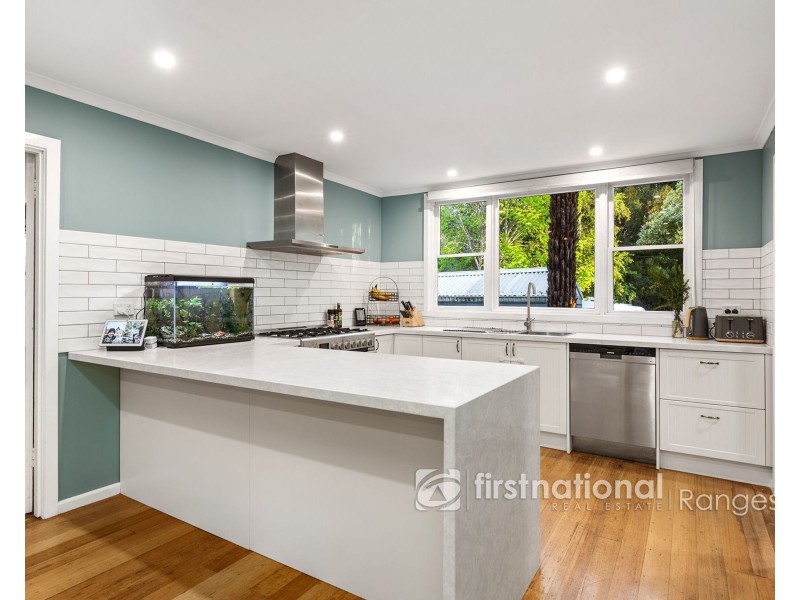 1 Isaac Street, Cockatoo VIC 3781