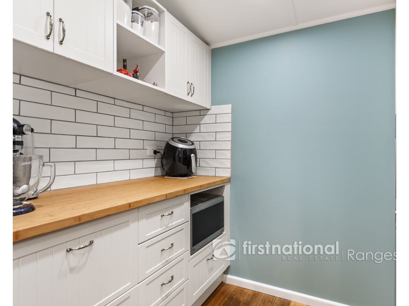 1 Isaac Street, Cockatoo VIC 3781