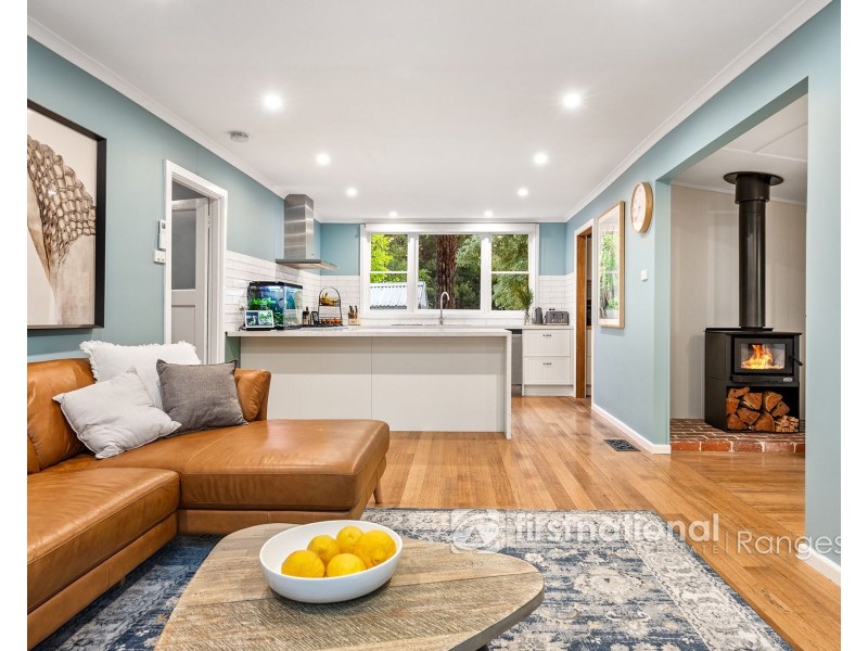 1 Isaac Street, Cockatoo VIC 3781