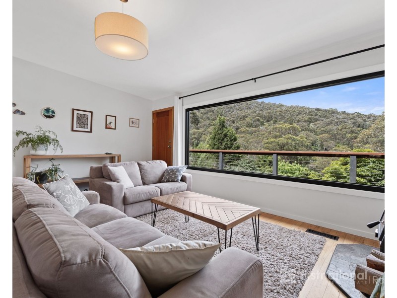 9 JEAN STREET, Upper Ferntree Gully VIC 3156