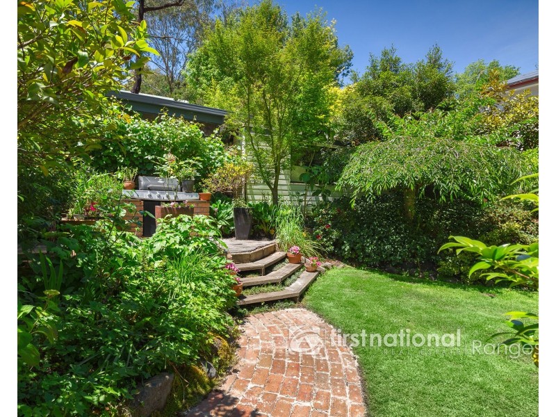 66 MAST GULLY ROAD, Upwey VIC 3158