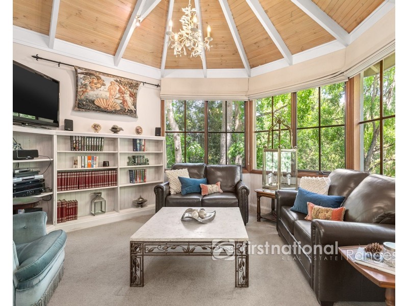 66 MAST GULLY ROAD, Upwey VIC 3158