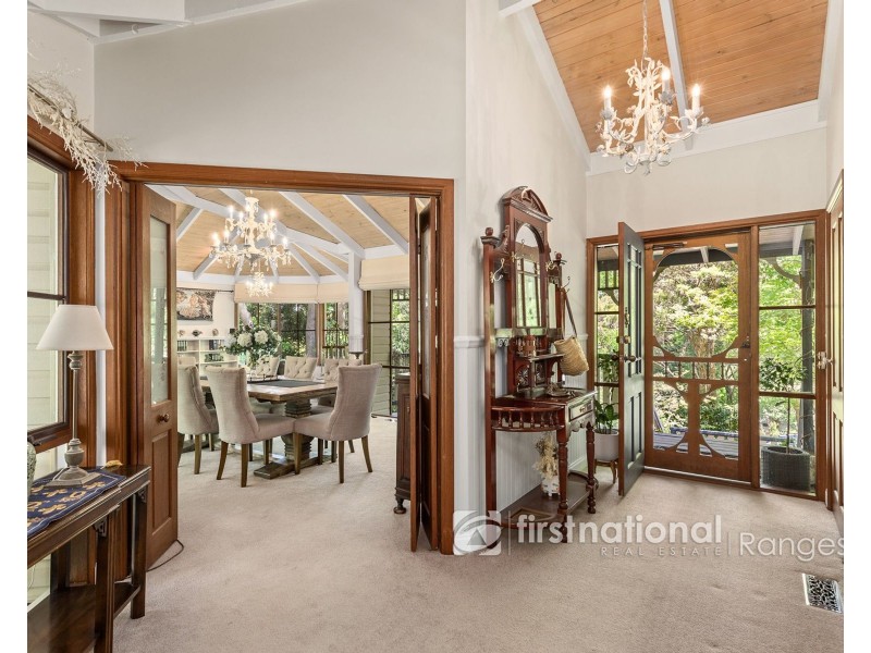 66 MAST GULLY ROAD, Upwey VIC 3158