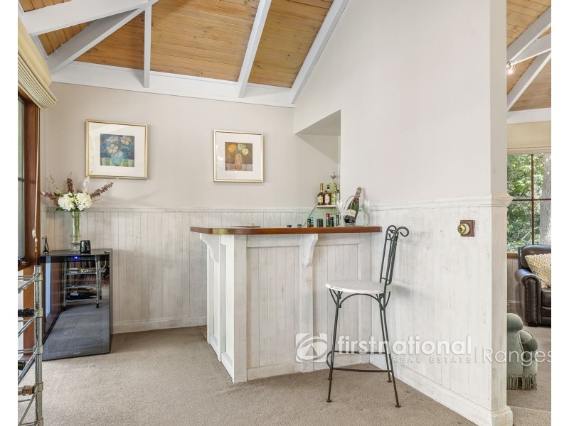 66 MAST GULLY ROAD, Upwey VIC 3158