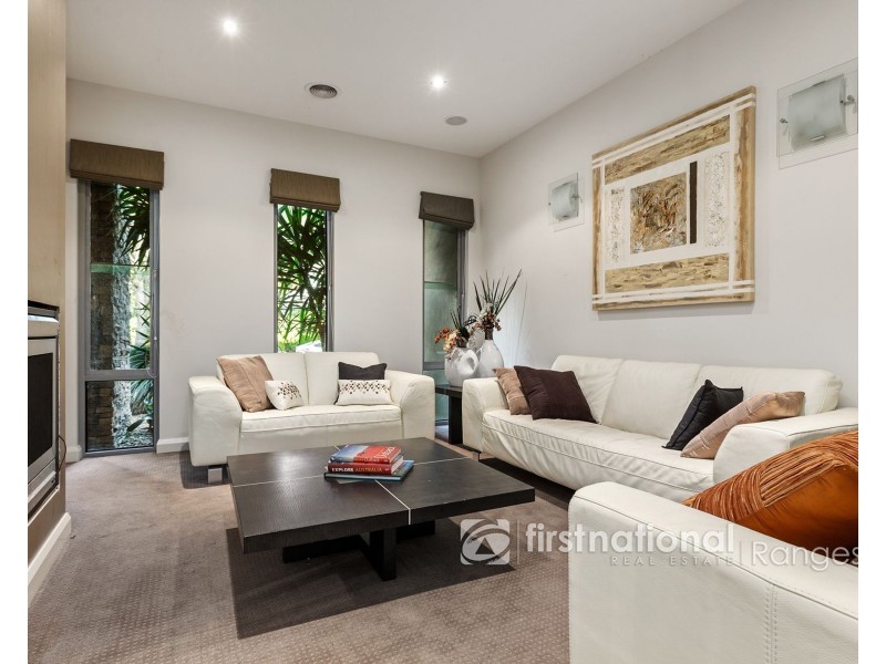 5 Kingsford Smith Court, Sandhurst VIC 3977