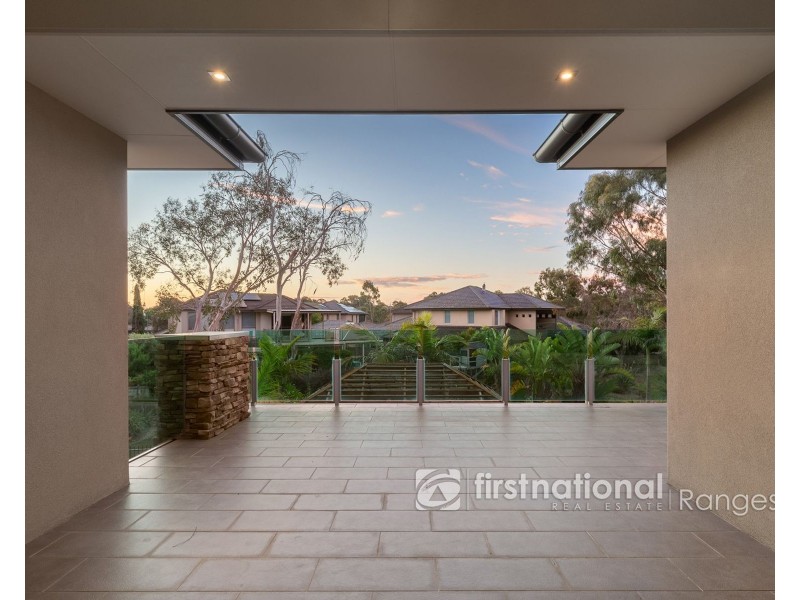 5 Kingsford Smith Court, Sandhurst VIC 3977