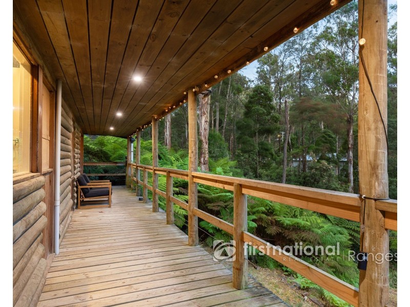 35A Mountain Road, Cockatoo VIC 3781
