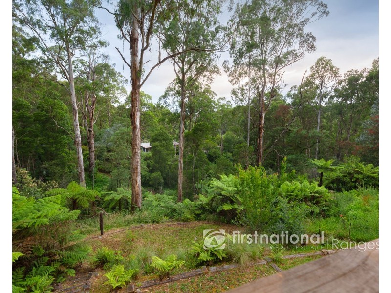 35A Mountain Road, Cockatoo VIC 3781