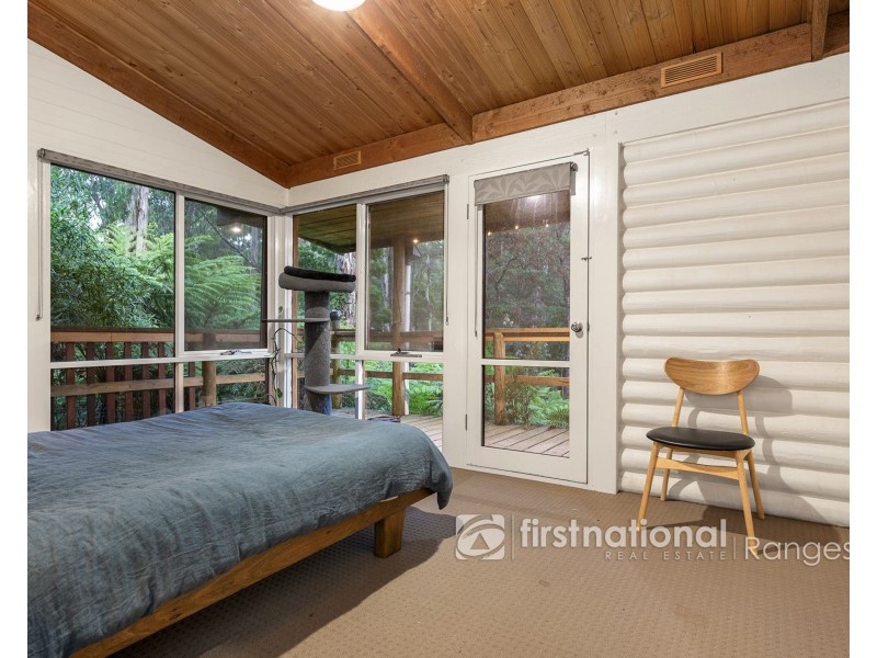 35A Mountain Road, Cockatoo VIC 3781
