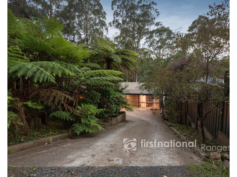 35A Mountain Road, Cockatoo VIC 3781