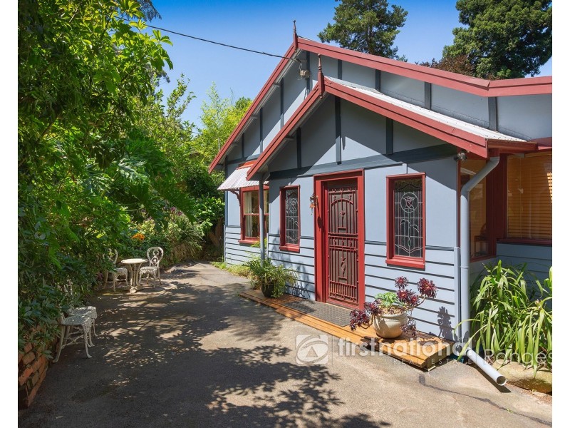 6 Cole Avenue, Belgrave VIC 3160