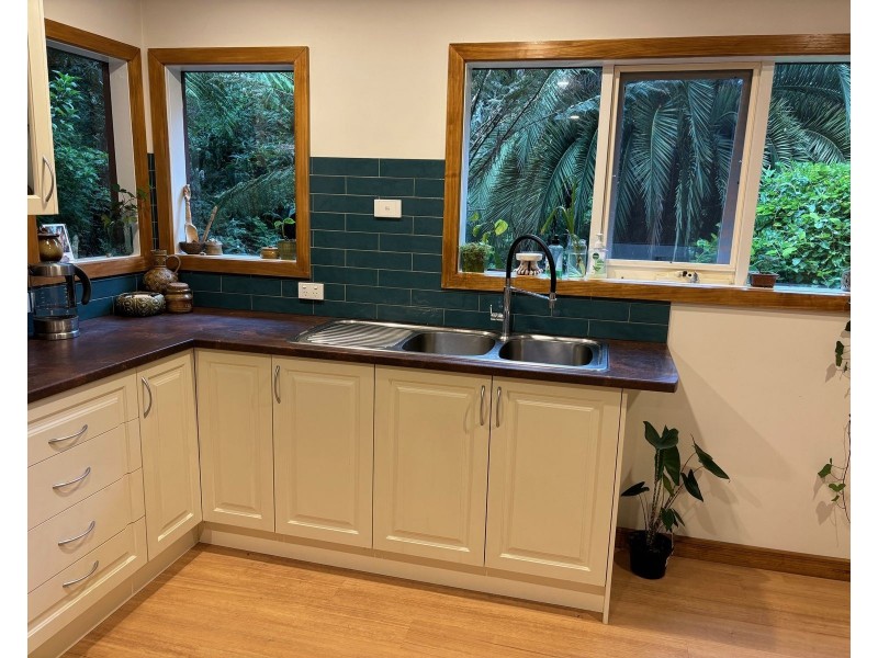 6 Cole Avenue, Belgrave VIC 3160