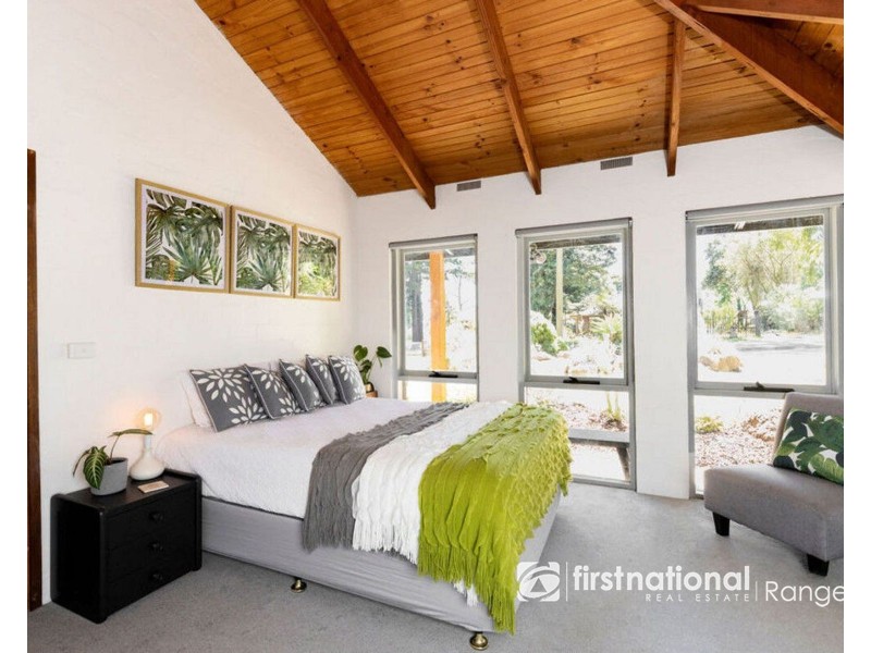 9 KITCHENER PARADE, Cockatoo VIC 3781