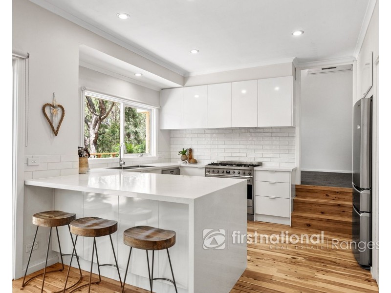 5 Birch Avenue, Emerald VIC 3782