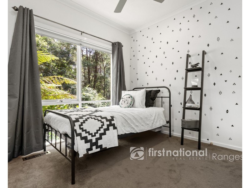 5 Birch Avenue, Emerald VIC 3782