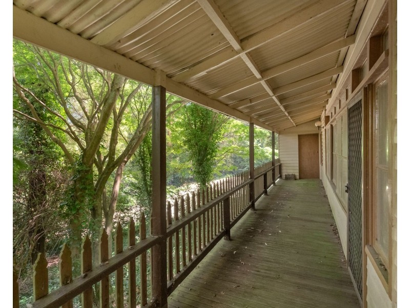 124 OLINDA-MONBULK ROAD, Olinda VIC 3788