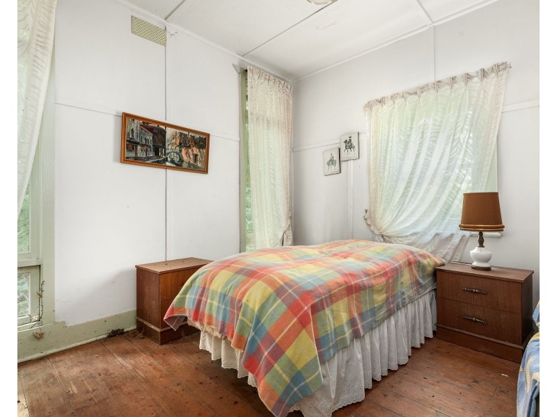 124 OLINDA-MONBULK ROAD, Olinda VIC 3788