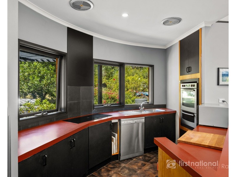 102 Blumm Road, Belgrave South VIC 3160