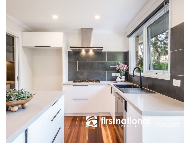 2/11 Talaskia Road, Upper Ferntree Gully VIC 3156