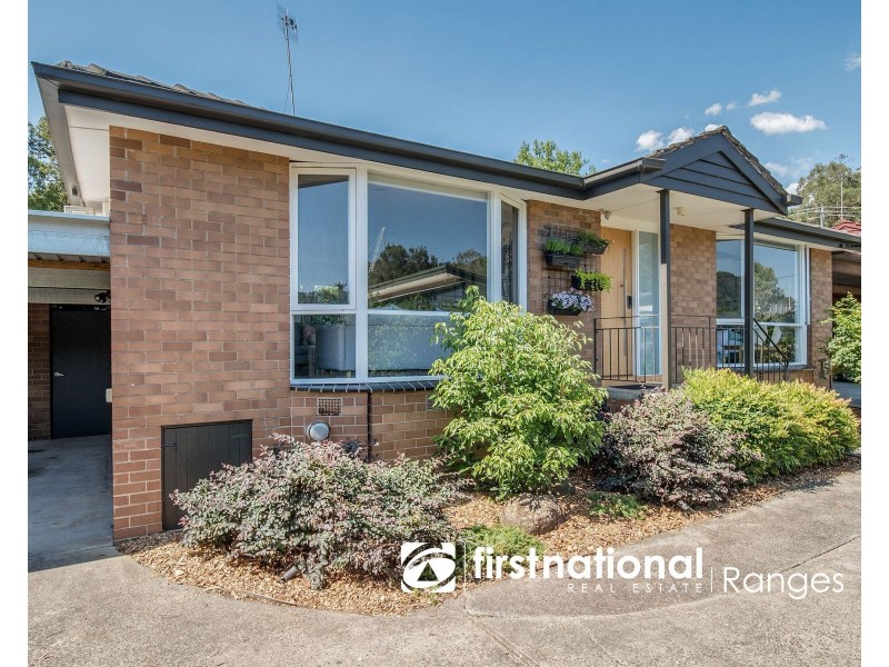 2/11 Talaskia Road, Upper Ferntree Gully VIC 3156