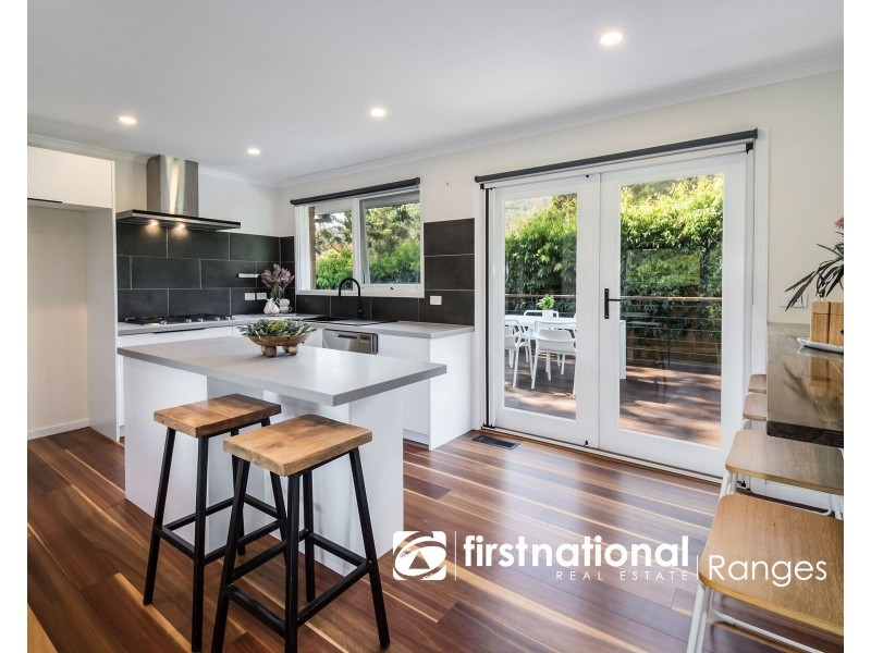 2/11 Talaskia Road, Upper Ferntree Gully VIC 3156