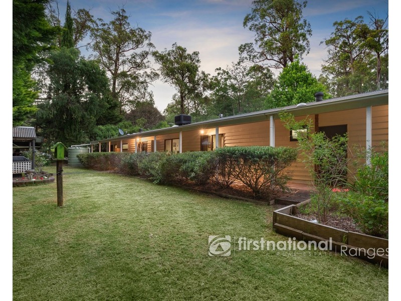 31 Bailey Road, Cockatoo VIC 3781