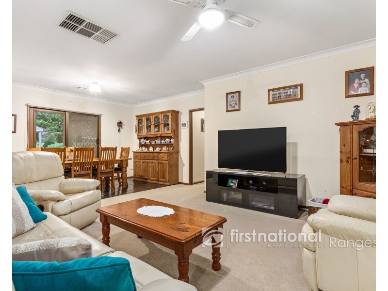 31 Bailey Road, Cockatoo VIC 3781