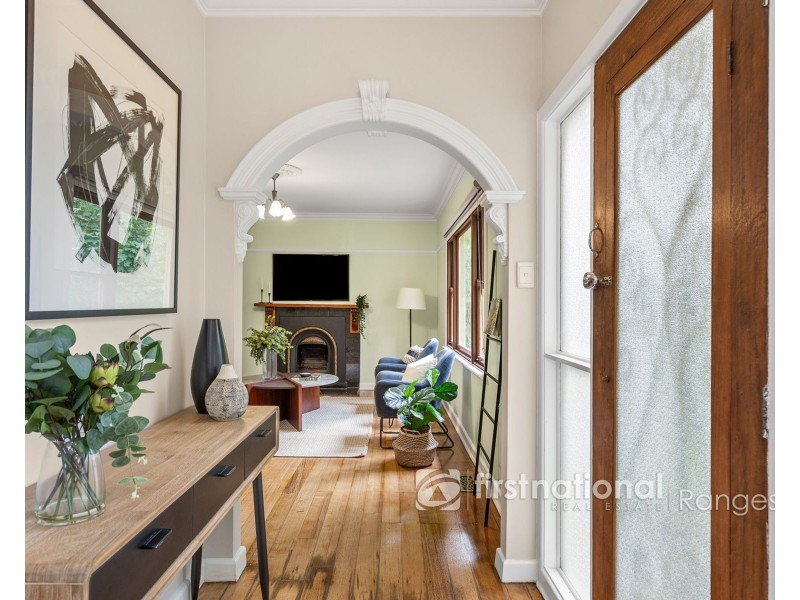22 Lakeside Drive, Emerald VIC 3782