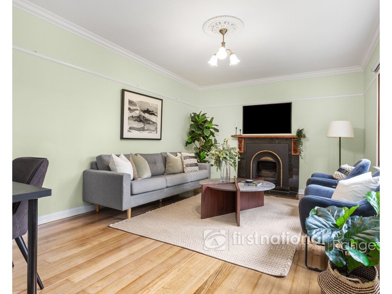 22 Lakeside Drive, Emerald VIC 3782