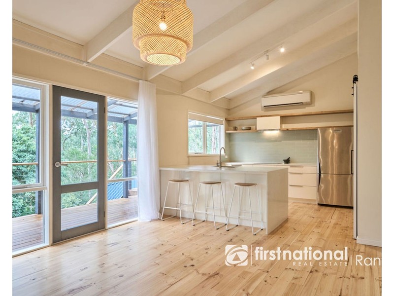 14 Johns Road, Selby VIC 3159