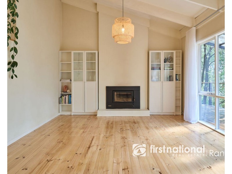 14 Johns Road, Selby VIC 3159
