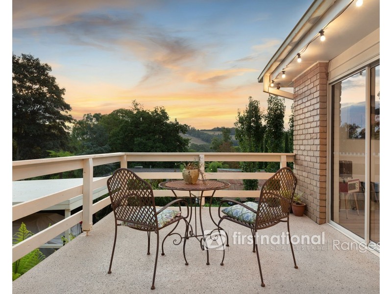 10 Glenvista Avenue, Emerald VIC 3782