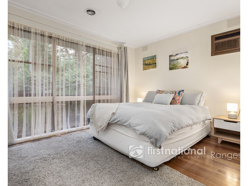 10 Glenvista Avenue, Emerald VIC 3782