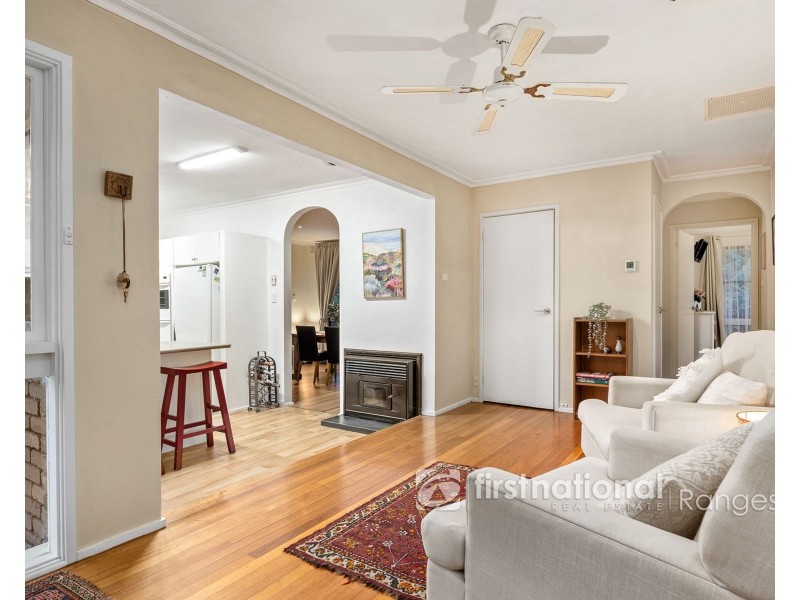 10 Glenvista Avenue, Emerald VIC 3782