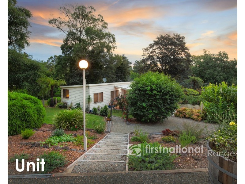 10 Glenvista Avenue, Emerald VIC 3782