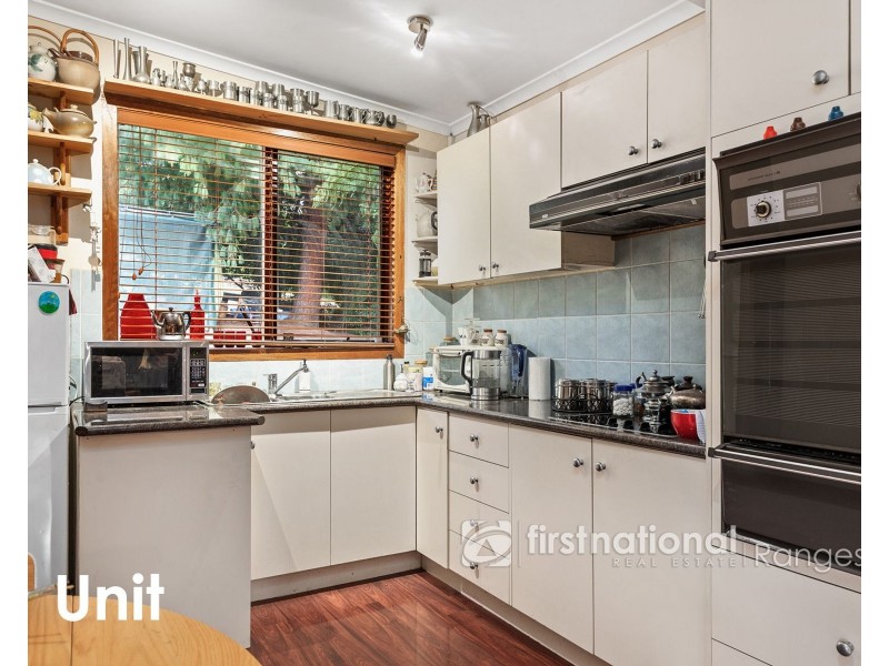 10 Glenvista Avenue, Emerald VIC 3782