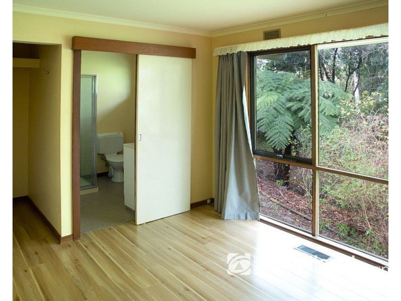 3 Mountain Avenue, Emerald VIC 3782