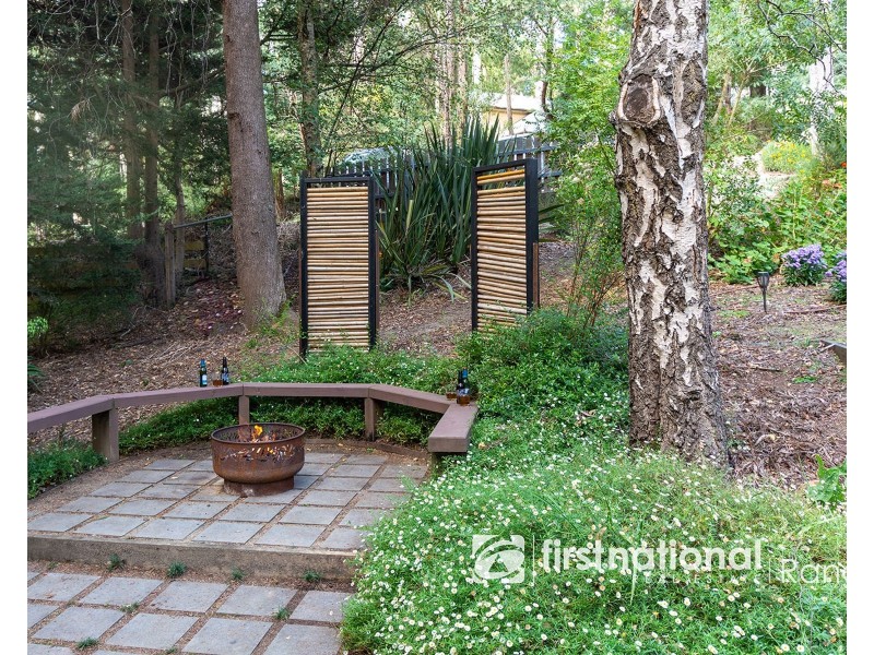 13 Lisheen Road, Cockatoo VIC 3781