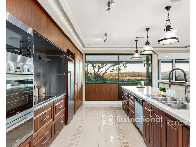 11 Brodrick Road, Macclesfield VIC 3782