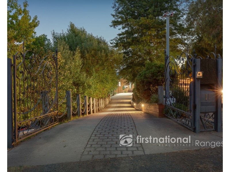 11 Brodrick Road, Macclesfield VIC 3782