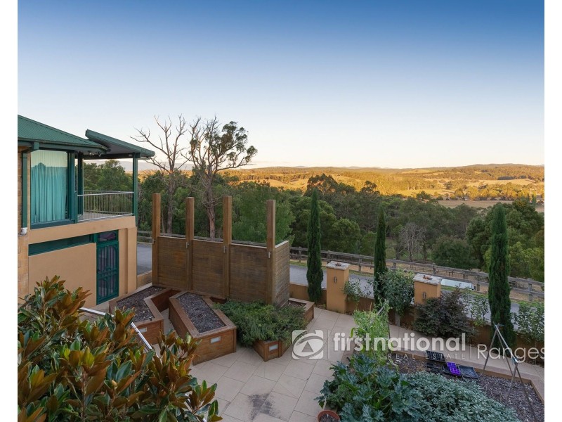 11 Brodrick Road, Macclesfield VIC 3782