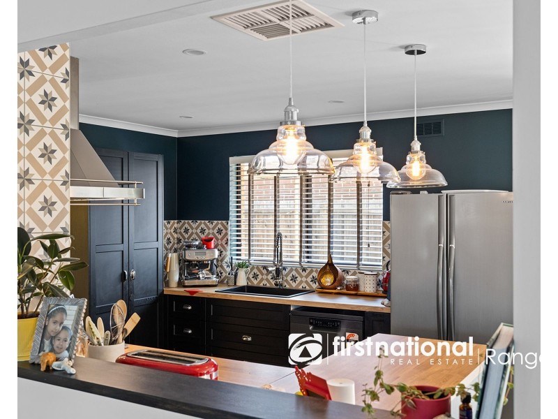 1 Irving Road, Pakenham VIC 3810