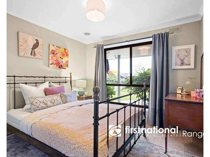 1 Irving Road, Pakenham VIC 3810