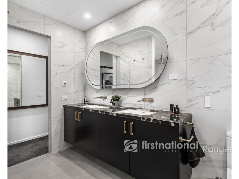 460 Lusatia Park Road, Hoddles Creek VIC 3139